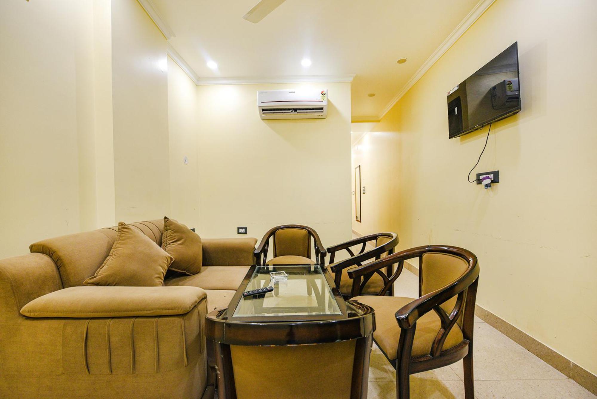 Fabhotel Prime Apple Tree Residency New Delhi Exteriör bild