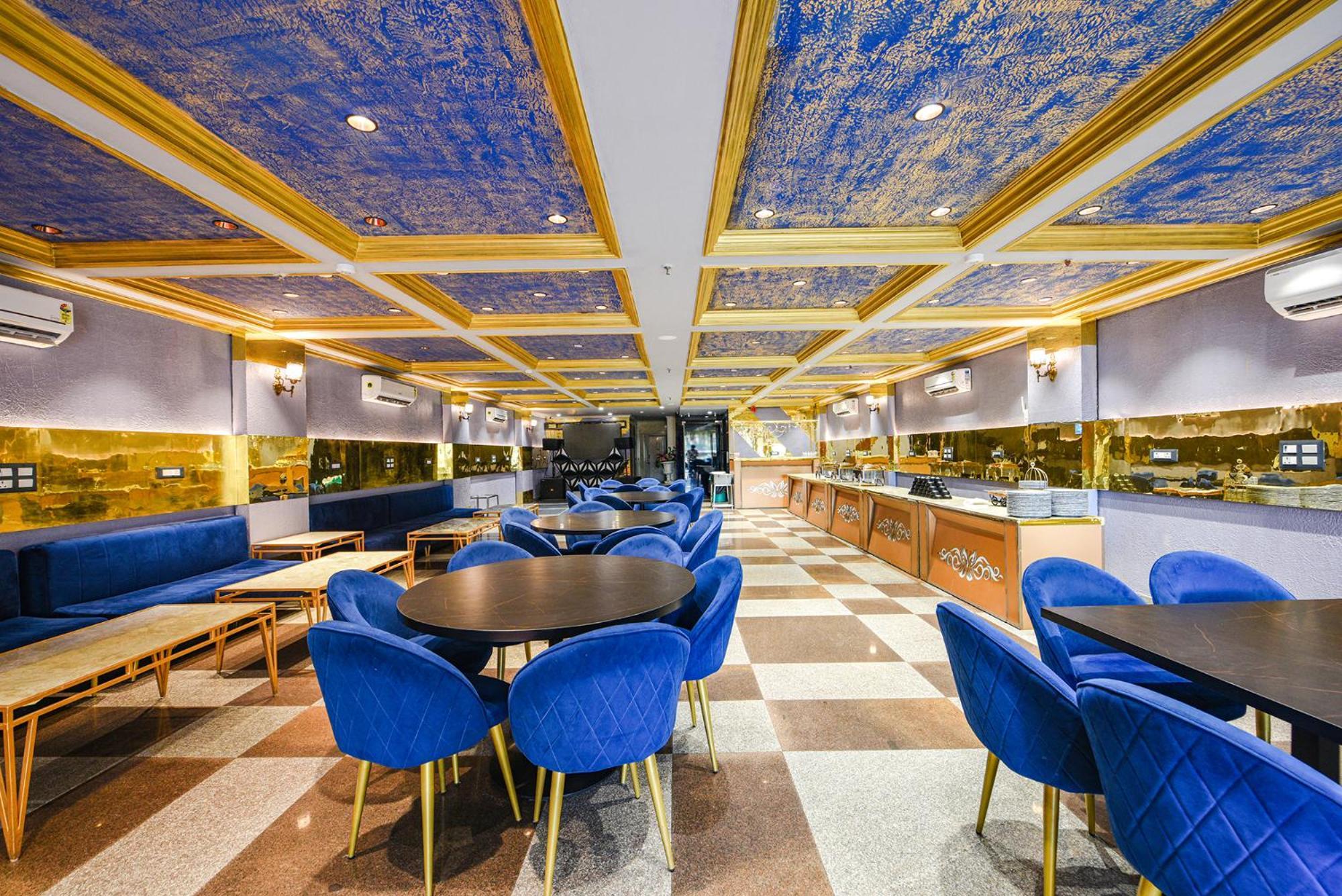 Fabhotel Prime Apple Tree Residency New Delhi Exteriör bild